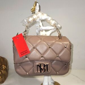 Bagdley Mischka Quilted mini bag NWT